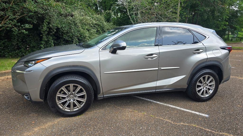 2016 Lexus NX F Sport's photo