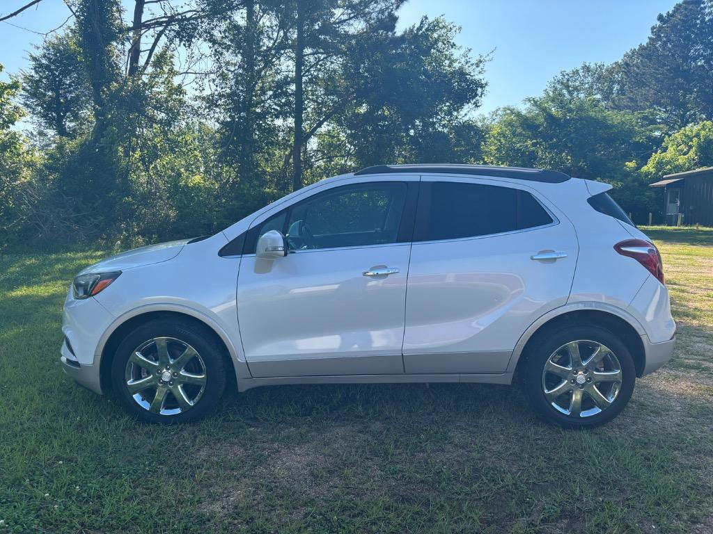2017 Buick Encore Premium's photo