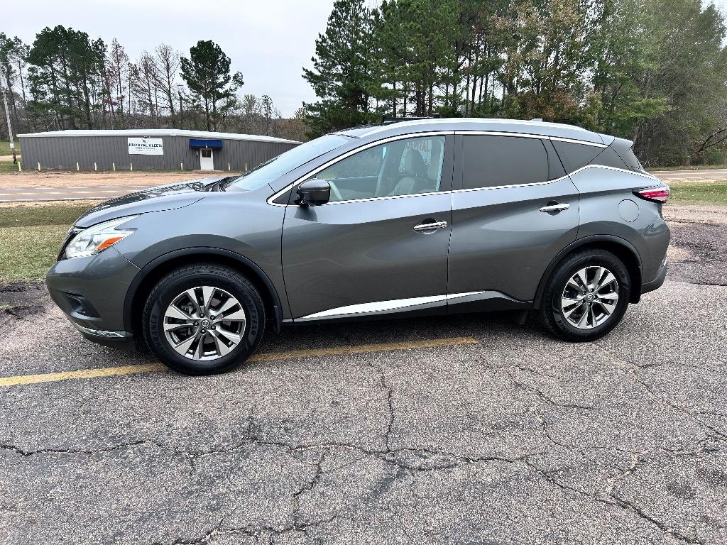 2016 Nissan Murano SL's photo
