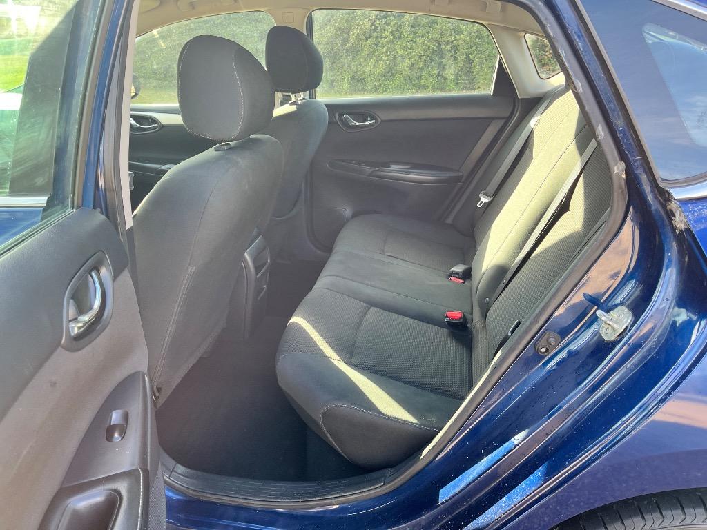 2019 Nissan Sentra S - Photo 11