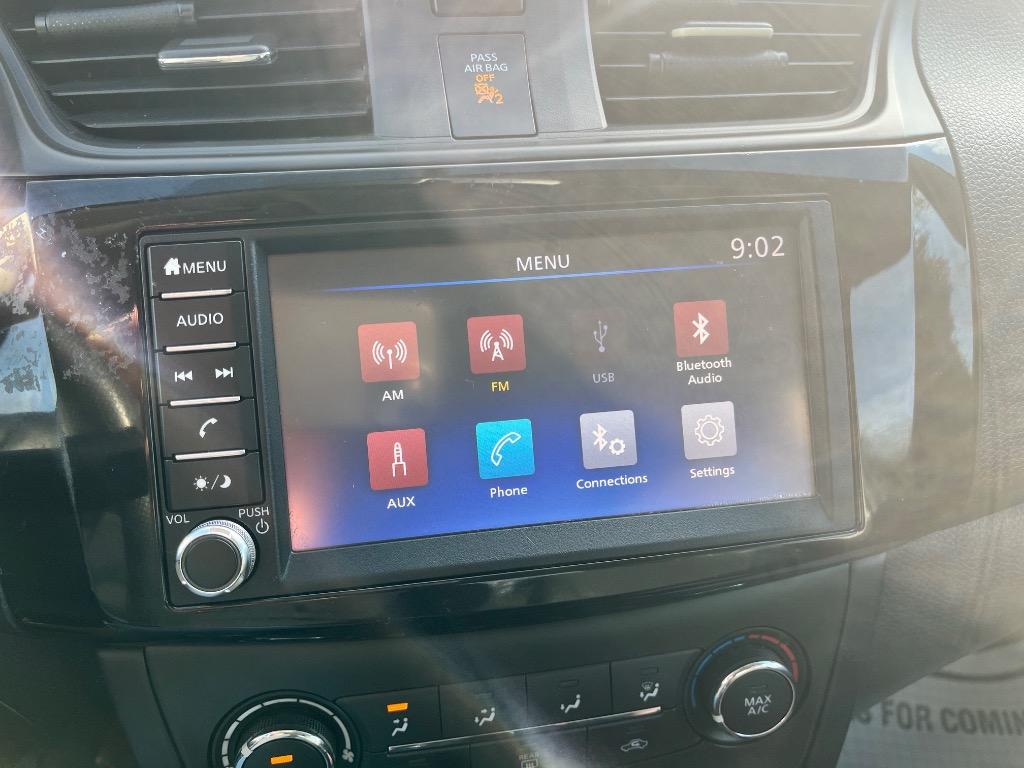 2019 Nissan Sentra S - Photo 6