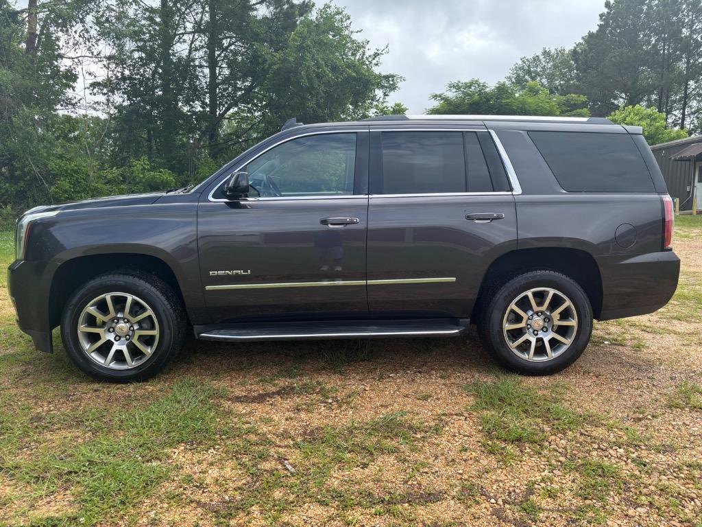2016 GMC Yukon 2WD Denali's photo