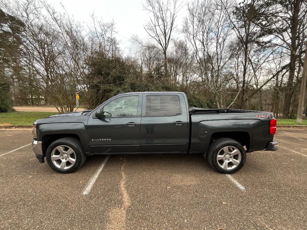 2018 Chevrolet Silverado 1500 LT's photo