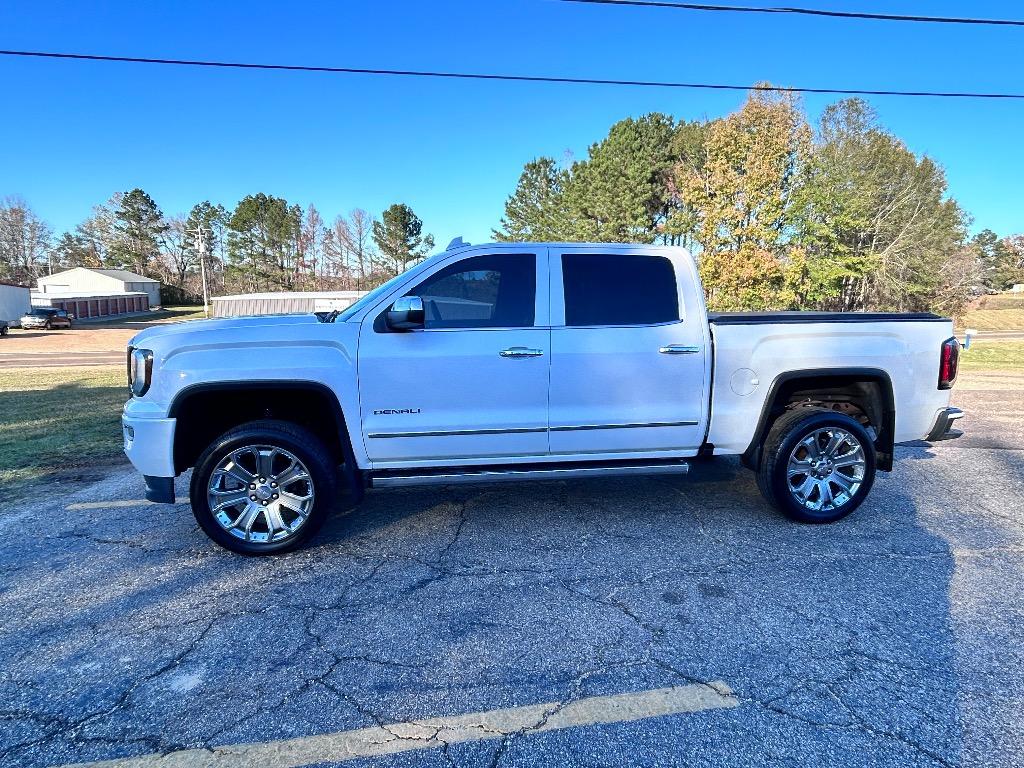 2017 GMC Sierra 1500 Denali Denali's photo