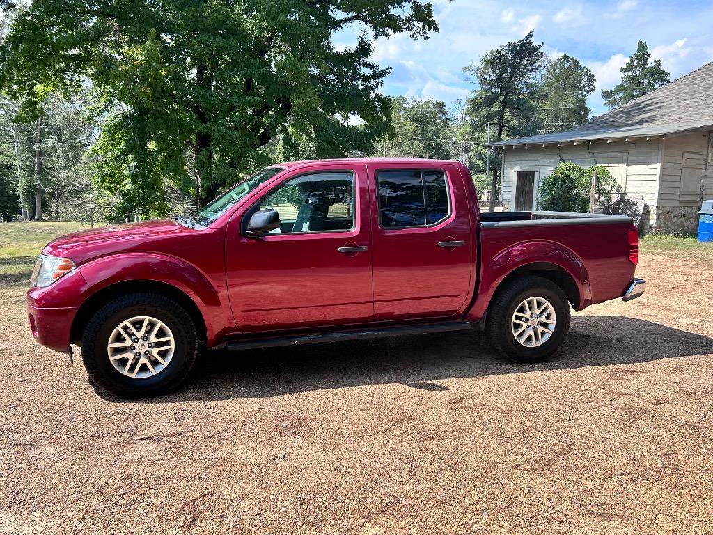 2019 Nissan Frontier SV's photo