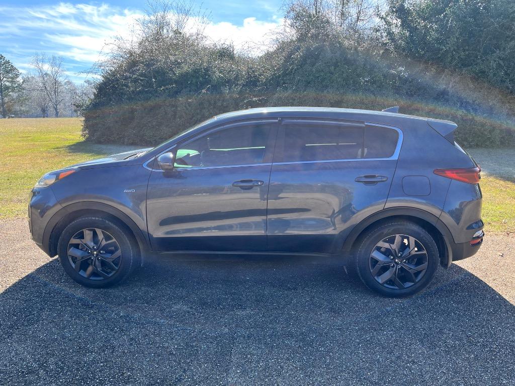 2022 Kia Sportage LX