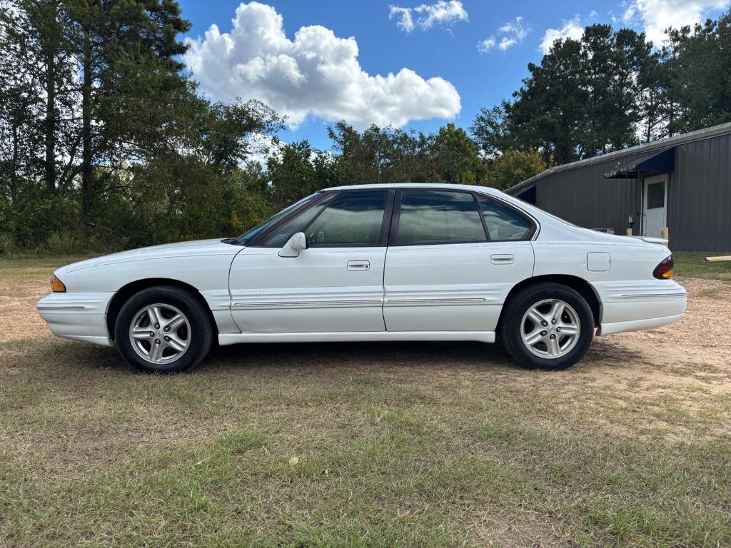 1999 Pontiac Bonneville SE